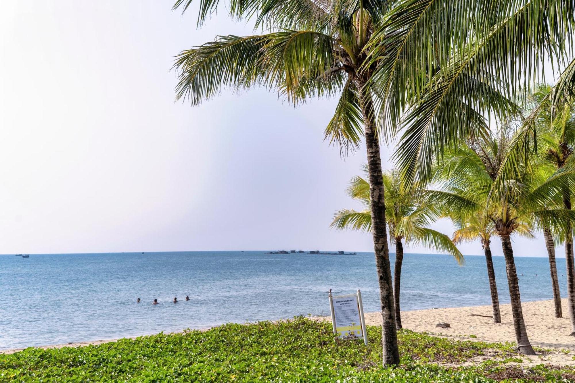 Hana Hotel Sonasea Night Market Phu Quoc Exterior photo