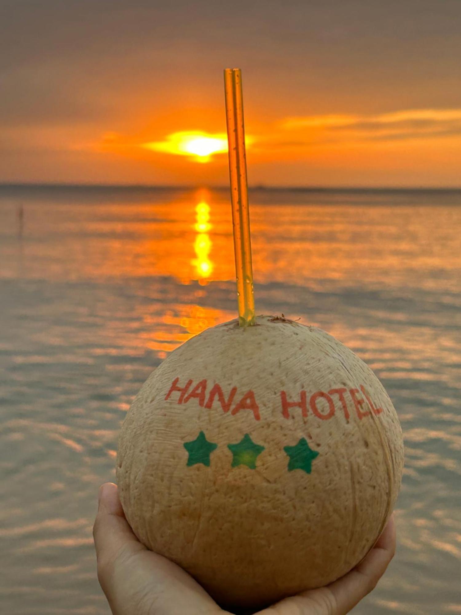 Hana Hotel Sonasea Night Market Phu Quoc Exterior photo