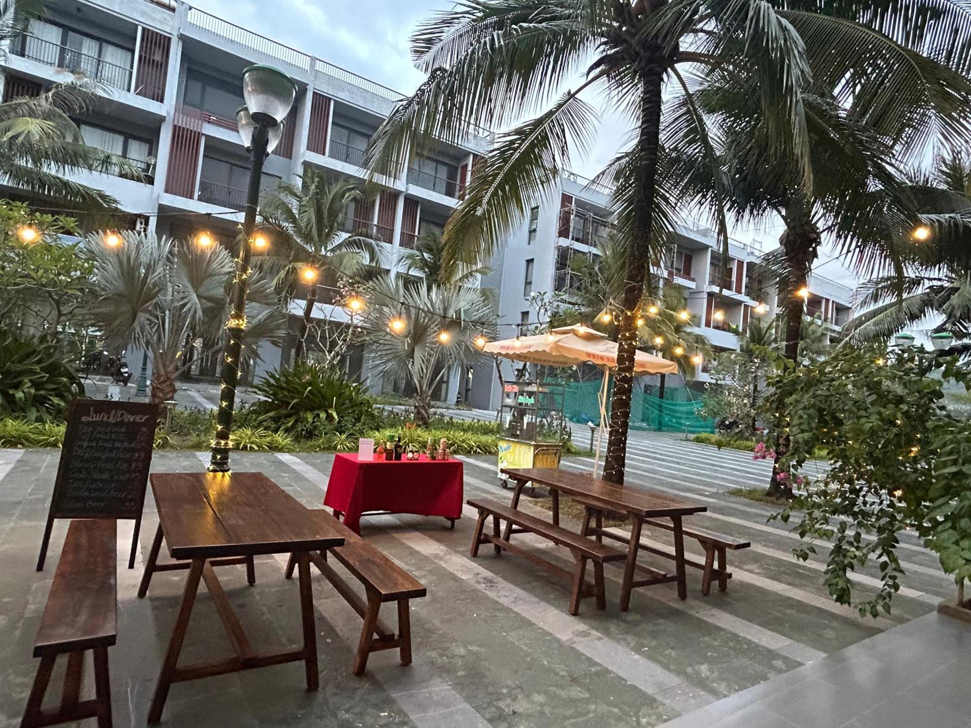 Hana Hotel Sonasea Night Market Phu Quoc Exterior photo